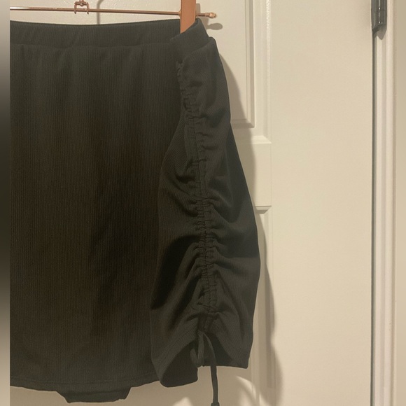 American Trends Black Maternity 2pc Swimsuit Size 2X - Picture 4 of 6